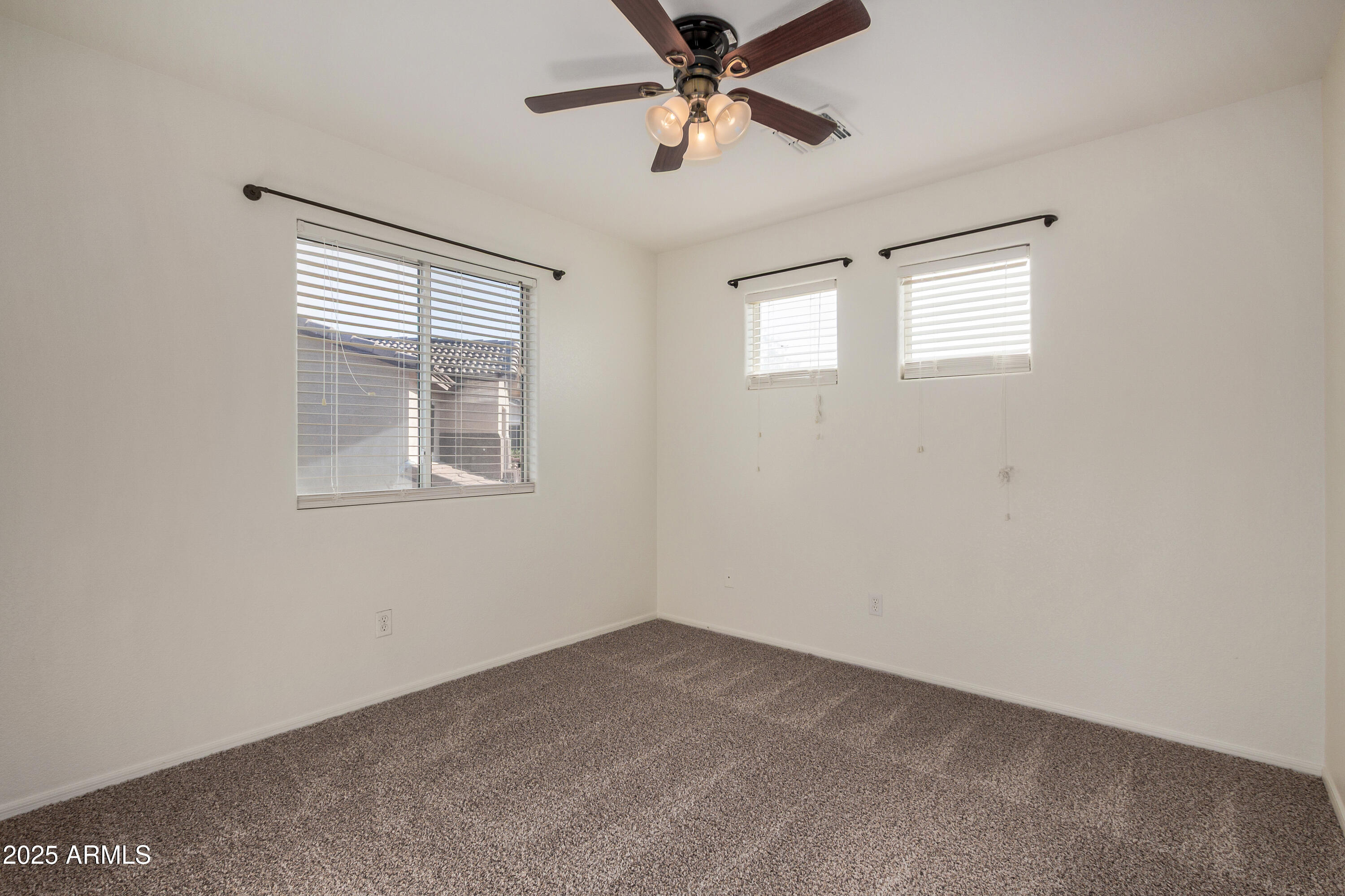 3792 East Woodside Way Gilbert, AZ 85297 - Photo 22 of 32 61 - Woodside