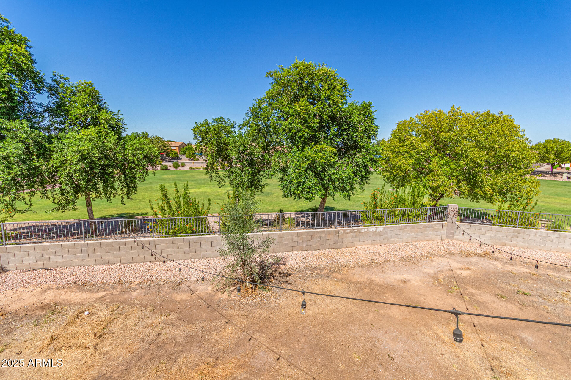 3792 East Woodside Way Gilbert, AZ 85297 - Photo 4 of 32 woodsidephoto31