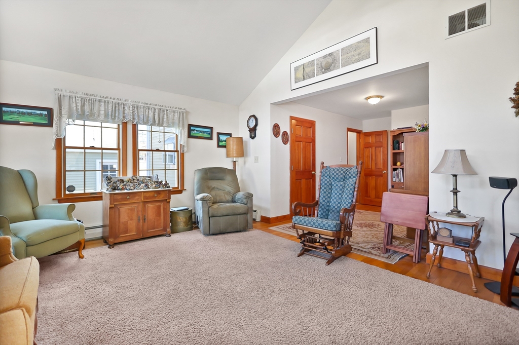 71 North Lowell Street Methuen, MA 01844 - Photo 11 of 30