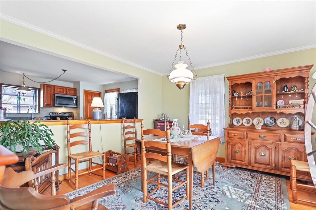 71 North Lowell Street Methuen, MA 01844 - Photo 7 of 30