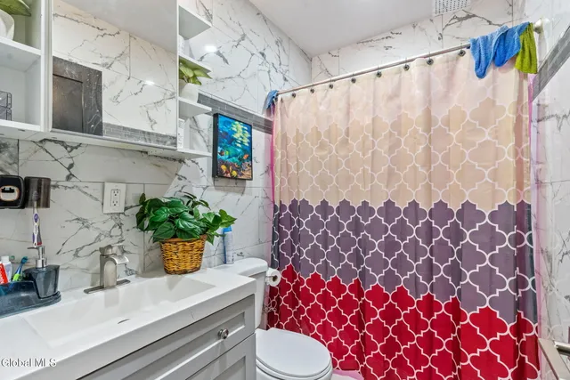 $349,900 | 169 Hoosick Street, Troy, NY 12180