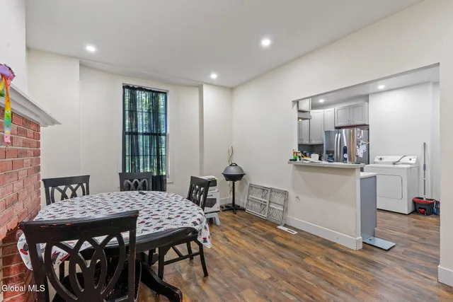 $349,900 | 169 Hoosick Street, Troy, NY 12180