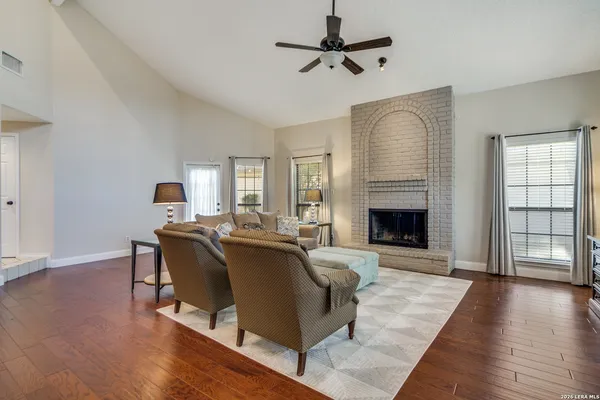 $2,800 | 1718 Eagle Meadow, San Antonio, TX 78248