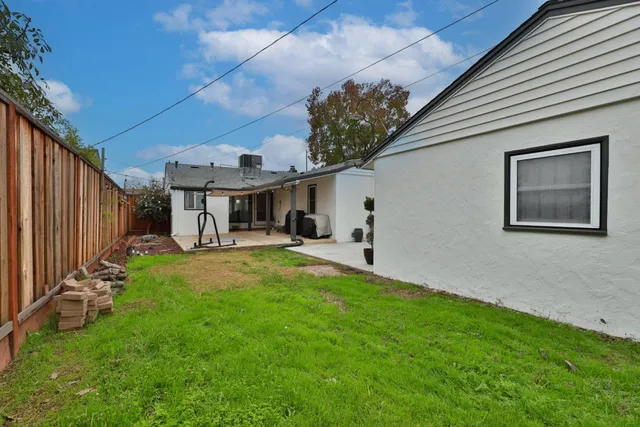$475,000 | 1433 Ayers Avenue, Lodi, CA 95242