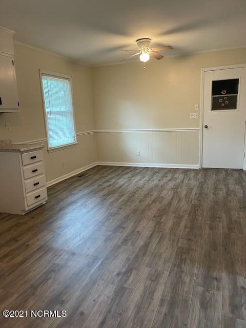 2508 Tower Hill Road Kinston, NC 28501 - Photo 3 of 12 IMG_1858