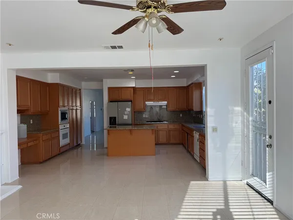 $3,600 | 1147 Glenwood Court, San Bernardino, CA 92407