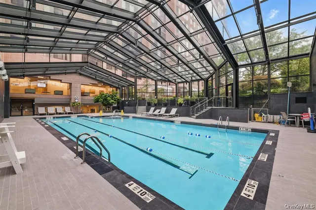 $3,500 | 4 Martine Avenue, Unit 416, White Plains, NY 10606