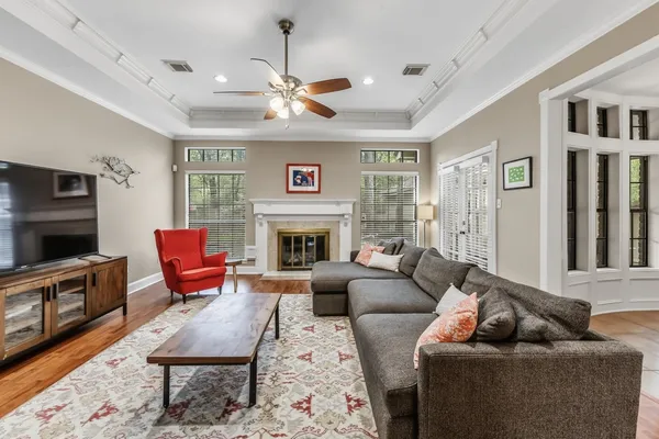 $625,000 | 34 West Placid Hill Circle, The Woodlands, TX 77381