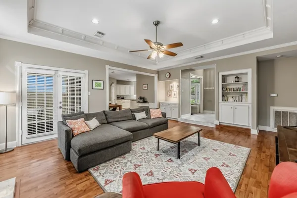 $625,000 | 34 West Placid Hill Circle, The Woodlands, TX 77381