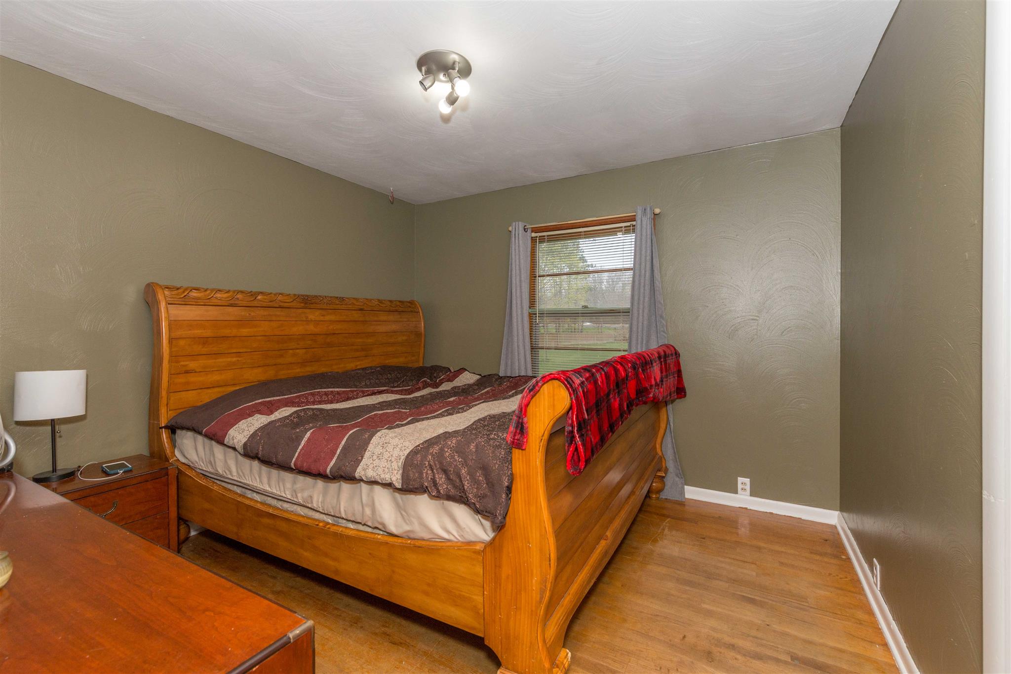 55155 Sundown Road South Bend, IN 46628 - Photo 19 of 36 Gallery Image 19