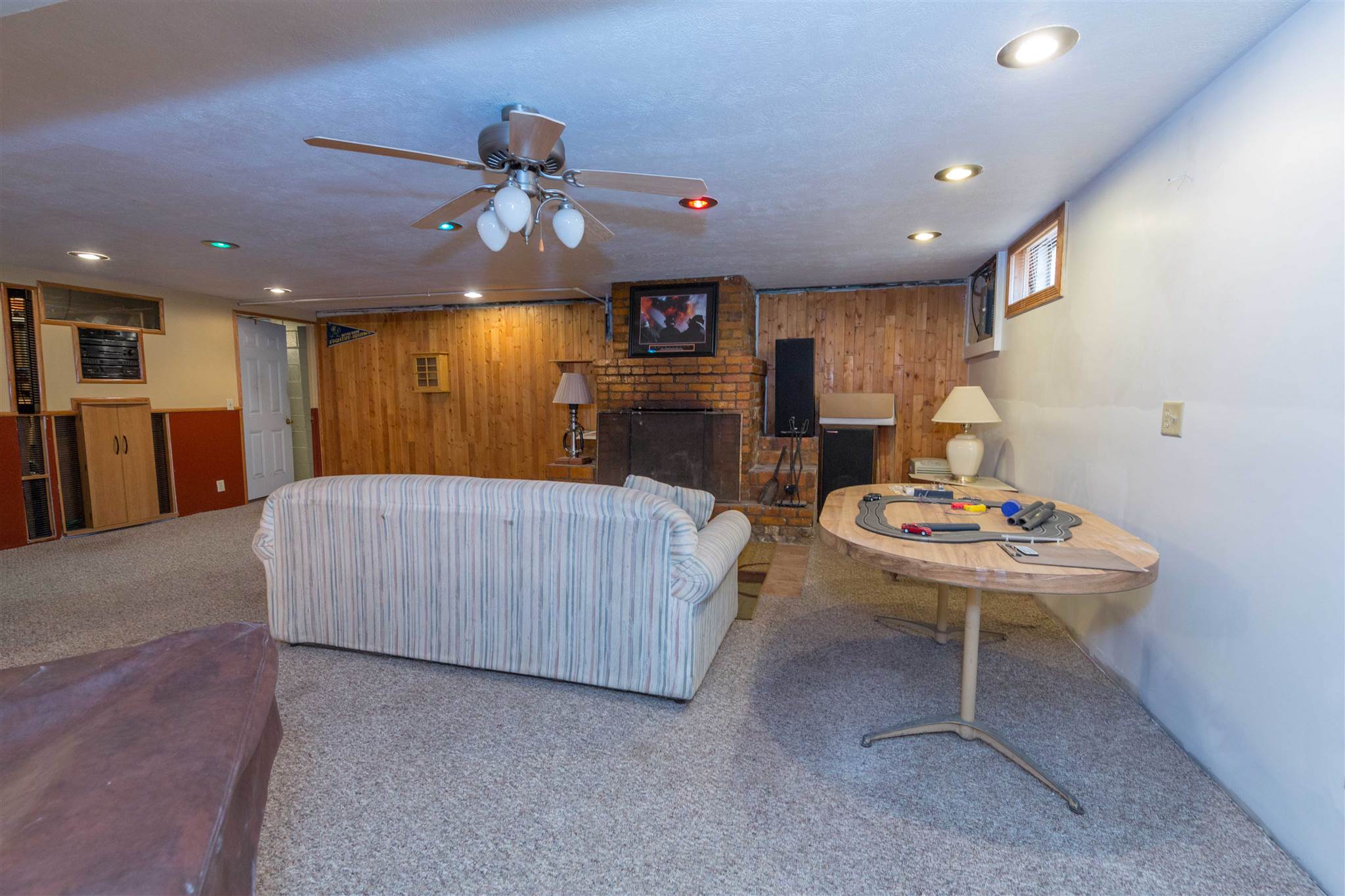 55155 Sundown Road South Bend, IN 46628 - Photo 26 of 36 Gallery Image 26