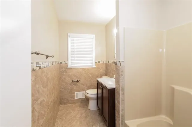 $1,630 | 707 Mulberry Street, Belton, MO 64012