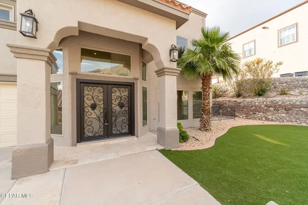 $725,000 | 409 Mesilla Vista Lane, El Paso, TX 79912