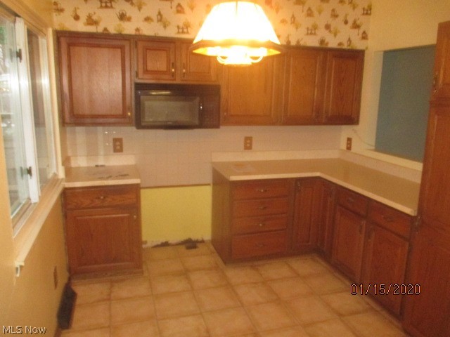 398 Cummings Road Vermilion, OH 44089 - Photo 3 of 11 Gallery Image 3