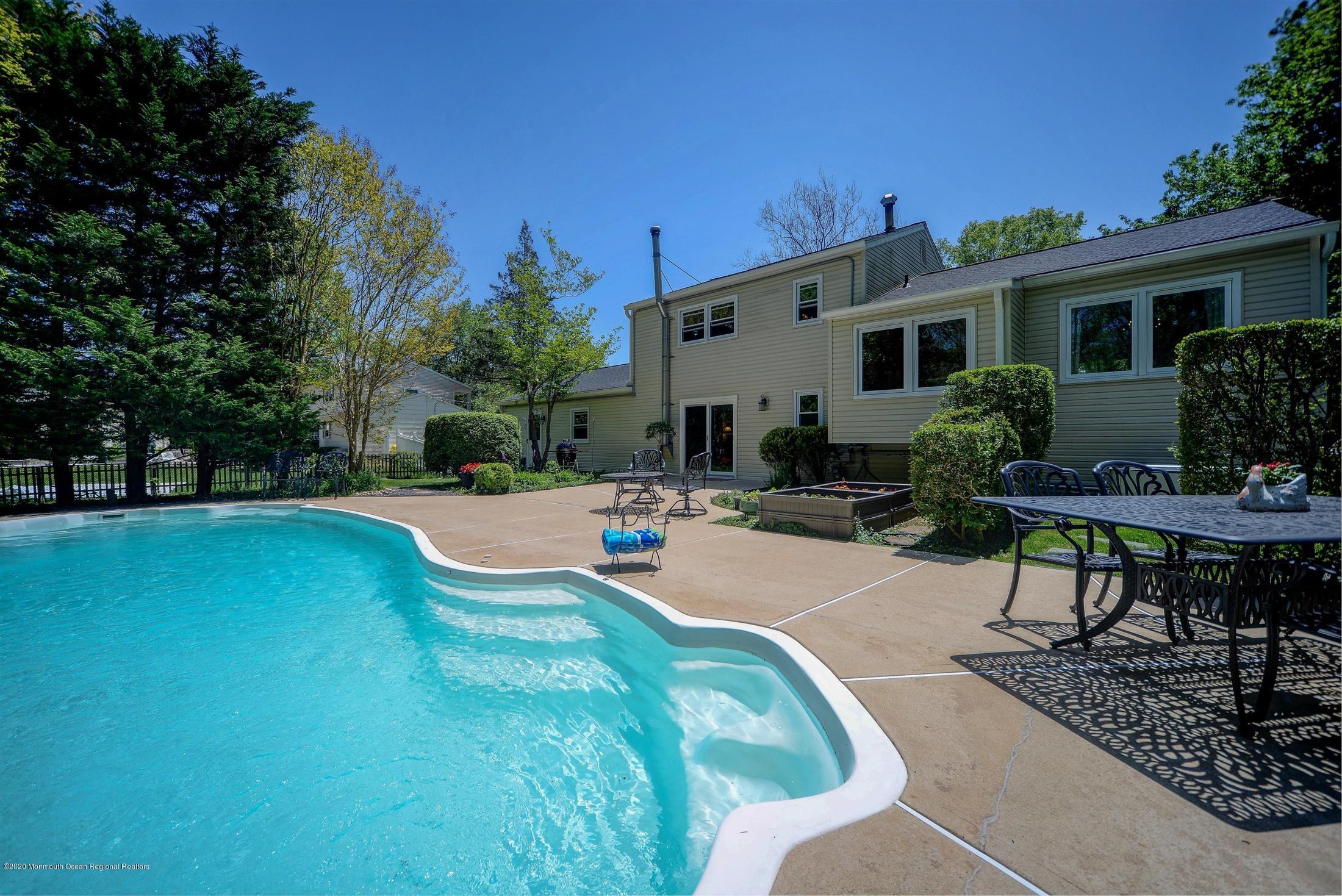 16 Eliot Road Manalapan, NJ 07726 - Photo 26 of 35 POOL