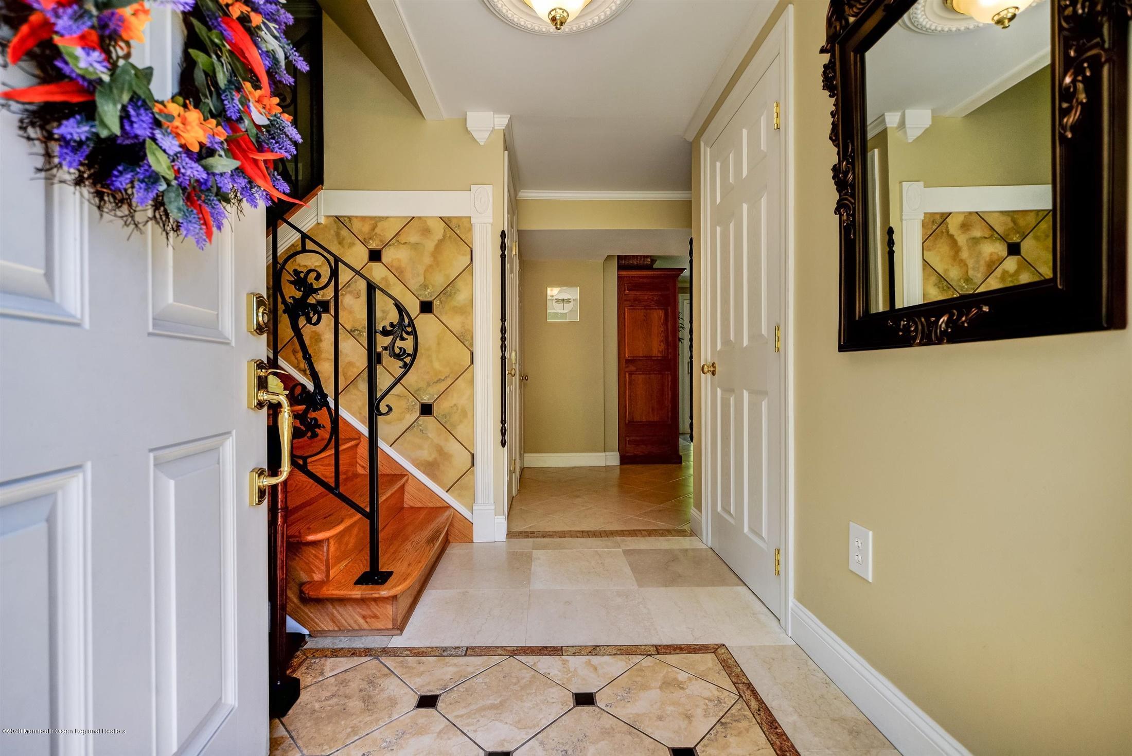 16 Eliot Road Manalapan, NJ 07726 - Photo 3 of 35 FOYER