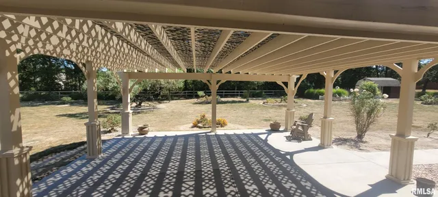 $549,300 | 1670 Woods Lane, Centralia, IL 62801