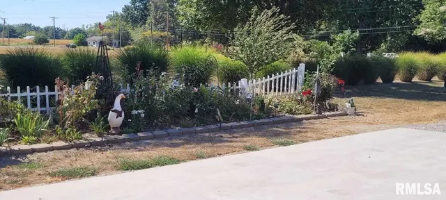 $549,300 | 1670 Woods Lane, Centralia, IL 62801