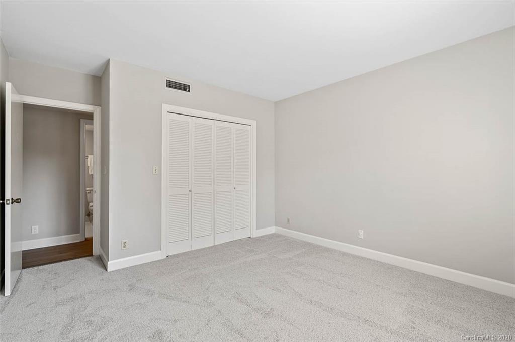 4527 Gaynor Road, Unit 208 Charlotte, NC 28211 - Photo 14 of 21 Gallery Image 14