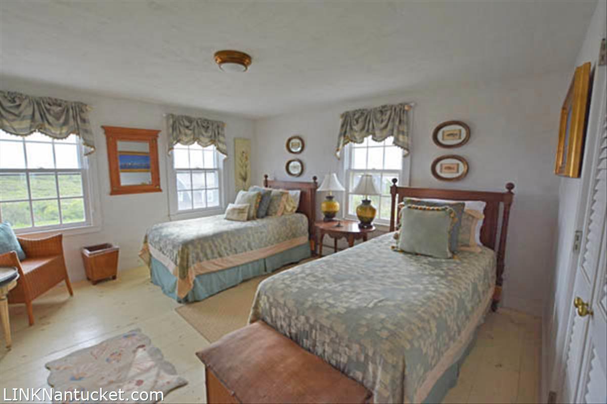 109 Baxter Road Nantucket, MA 02554 - Photo 41 of 58 Gallery Image 41