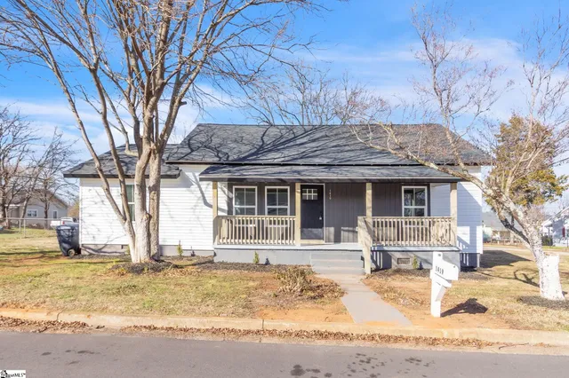 $259,999 | 14 19th Street, Greer, SC 29651