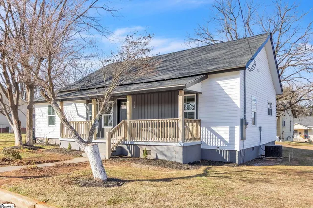 $259,999 | 14 19th Street, Greer, SC 29651
