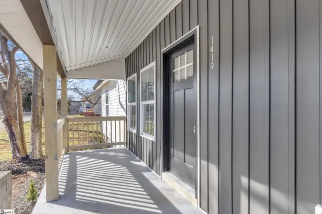 $259,999 | 14 19th Street, Greer, SC 29651