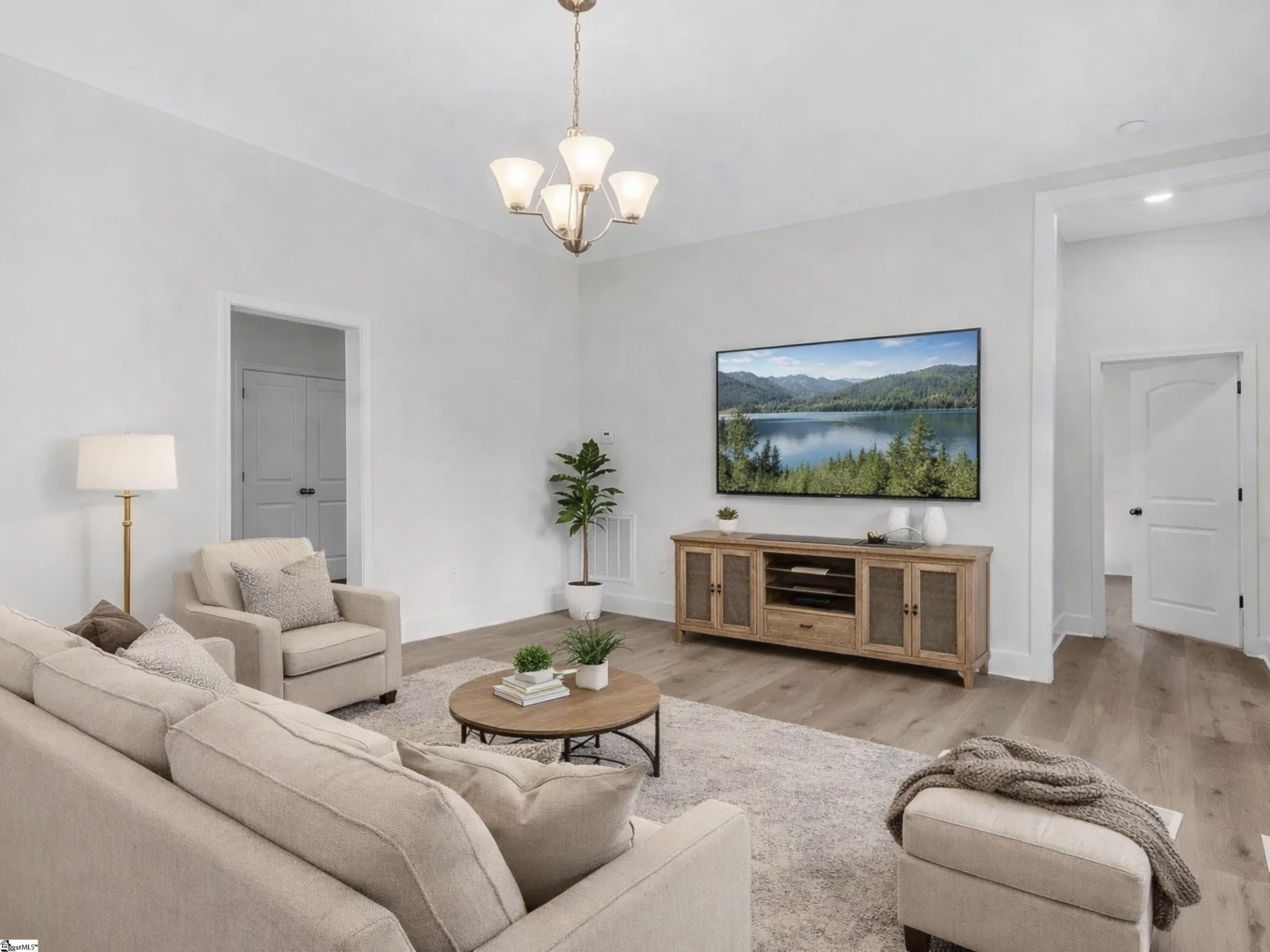 14 19th Street Greer, SC 29651 - Photo 5 of 26