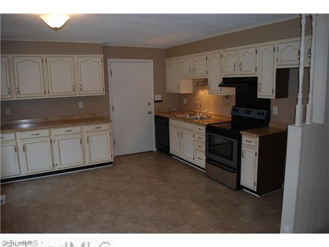 1610 Hauser Road Lewisville, NC 27023 - Photo 3 of 16 Kitchen.