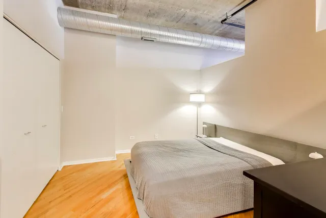 $310,000 | 849 North Franklin Street, Unit 1110, Chicago, IL 60610