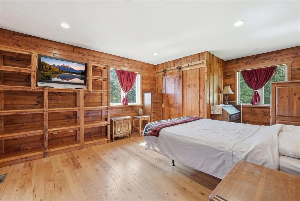 5 Osgood Road Charlton, MA 01507 - Photo 34 of 42