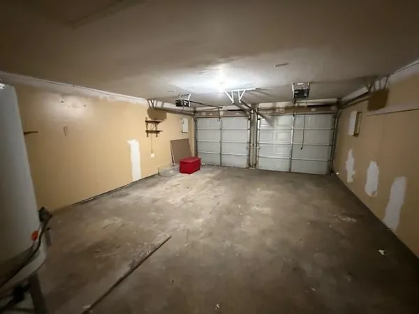 $1,800 | 3853 Accacia Lane, Harvey, LA 70058