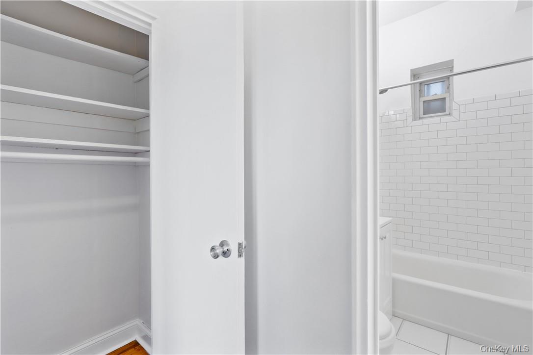411 Bronx River Road, Unit 2K Yonkers, NY 10704 - Photo 10 of 16