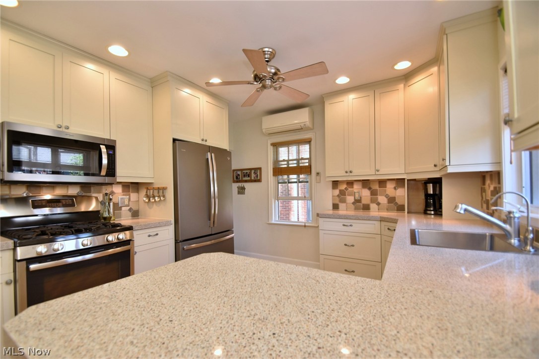 3711 Sutherland Road Shaker Heights, OH 44122 - Photo 17 of 50 Recycled glass countertops
