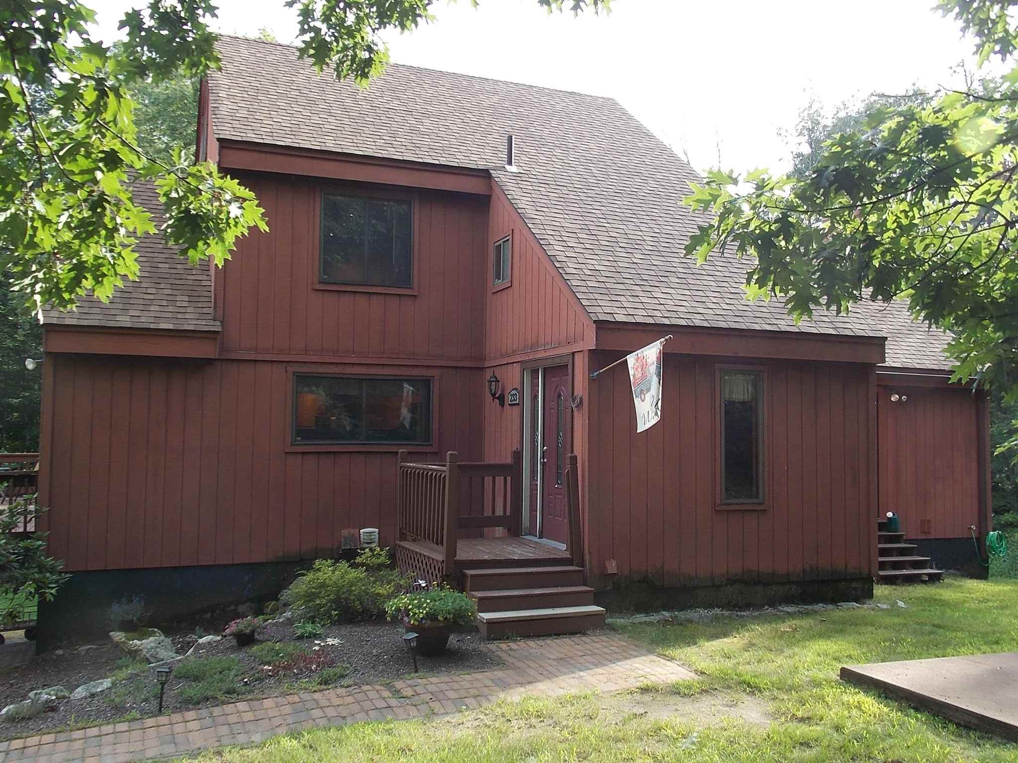 233 Robert Rogers Road Dunbarton, NH 03046 - Photo 1 of 35