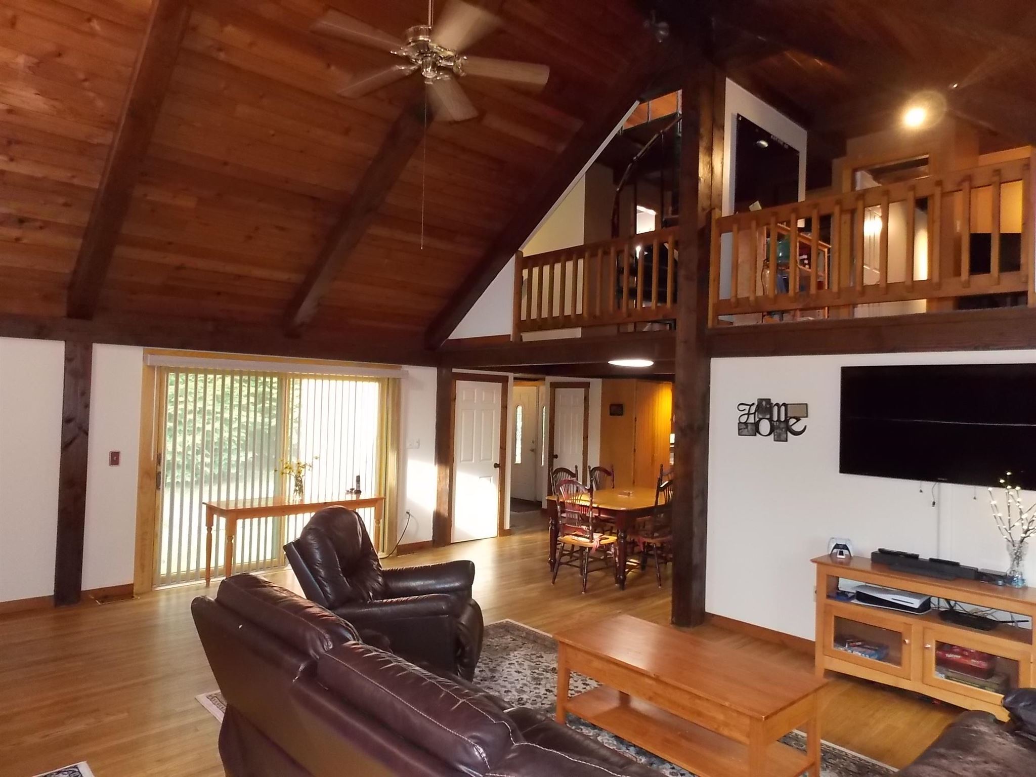 233 Robert Rogers Road Dunbarton, NH 03046 - Photo 4 of 35
