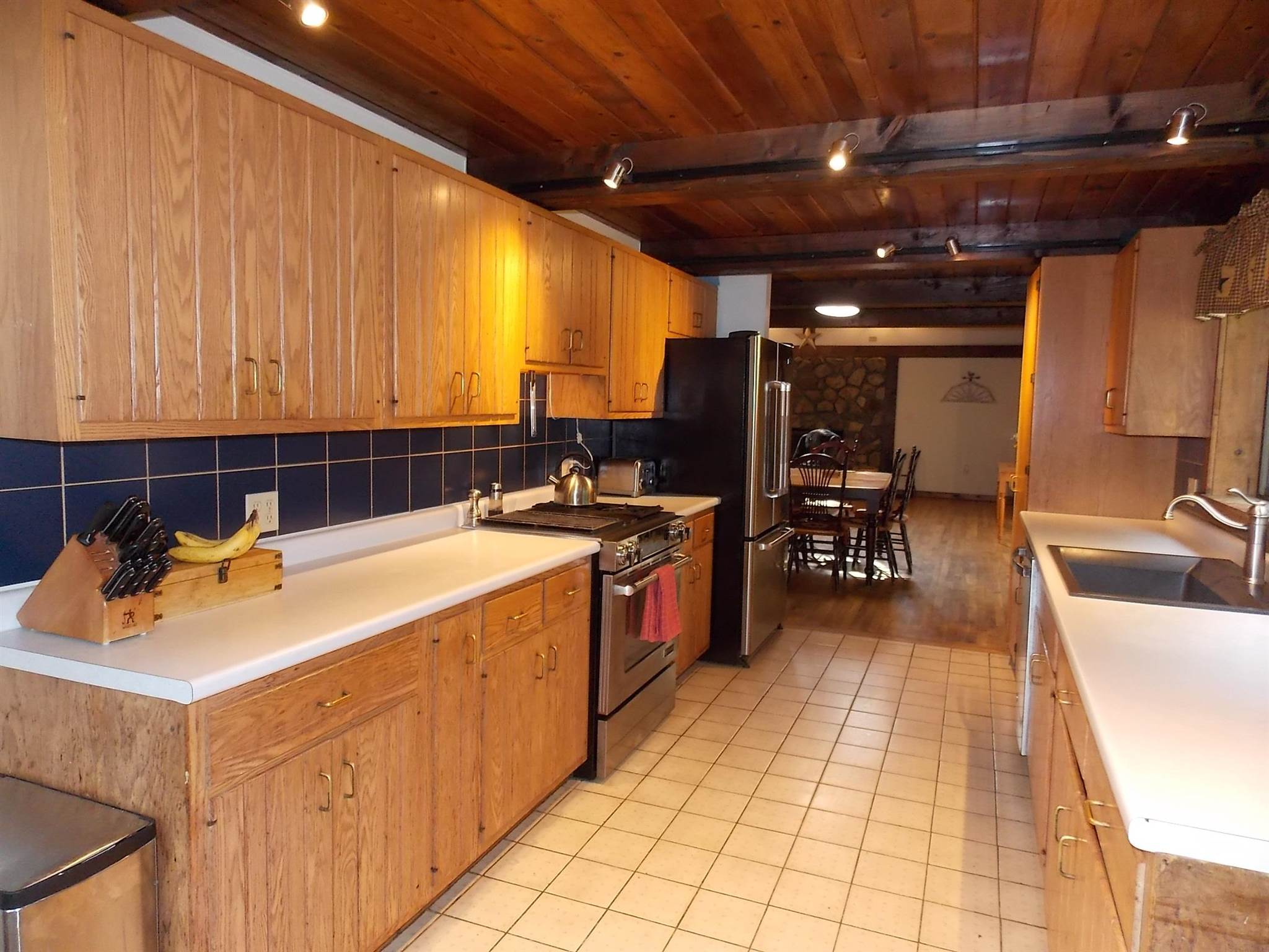 233 Robert Rogers Road Dunbarton, NH 03046 - Photo 10 of 35