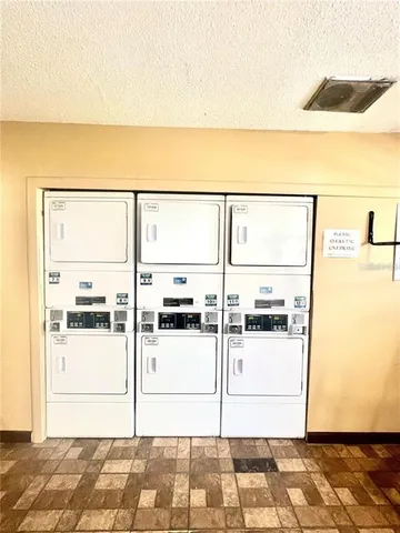 $1,500 | 455 Alt 19, Unit 238, Palm Harbor, FL 34683