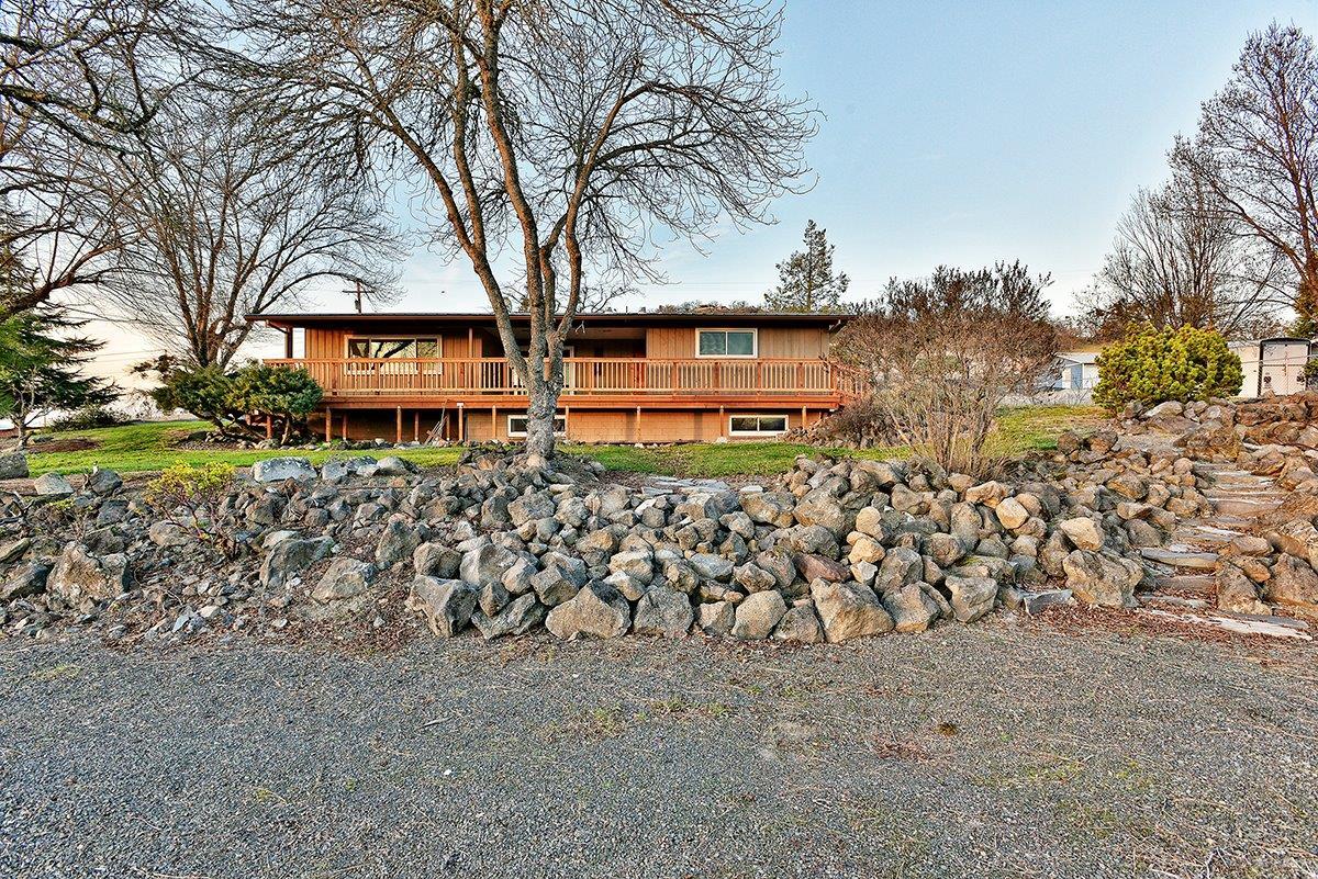3968 Springbrook Road Medford, OR 97504 - Photo 1 of 25 Primary Photo