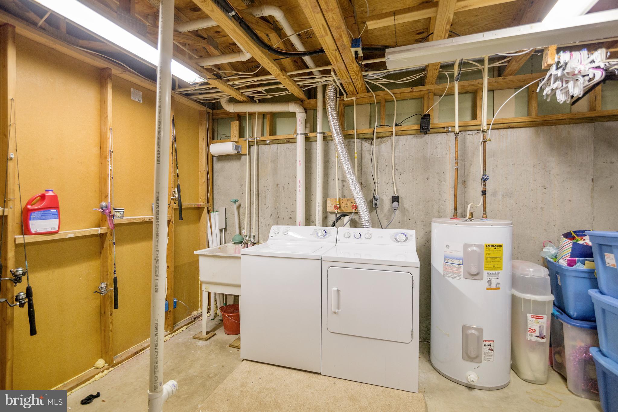 2027 Putnam Road Baltimore, MD 21227 - Photo 21 of 28 Interior (General)
