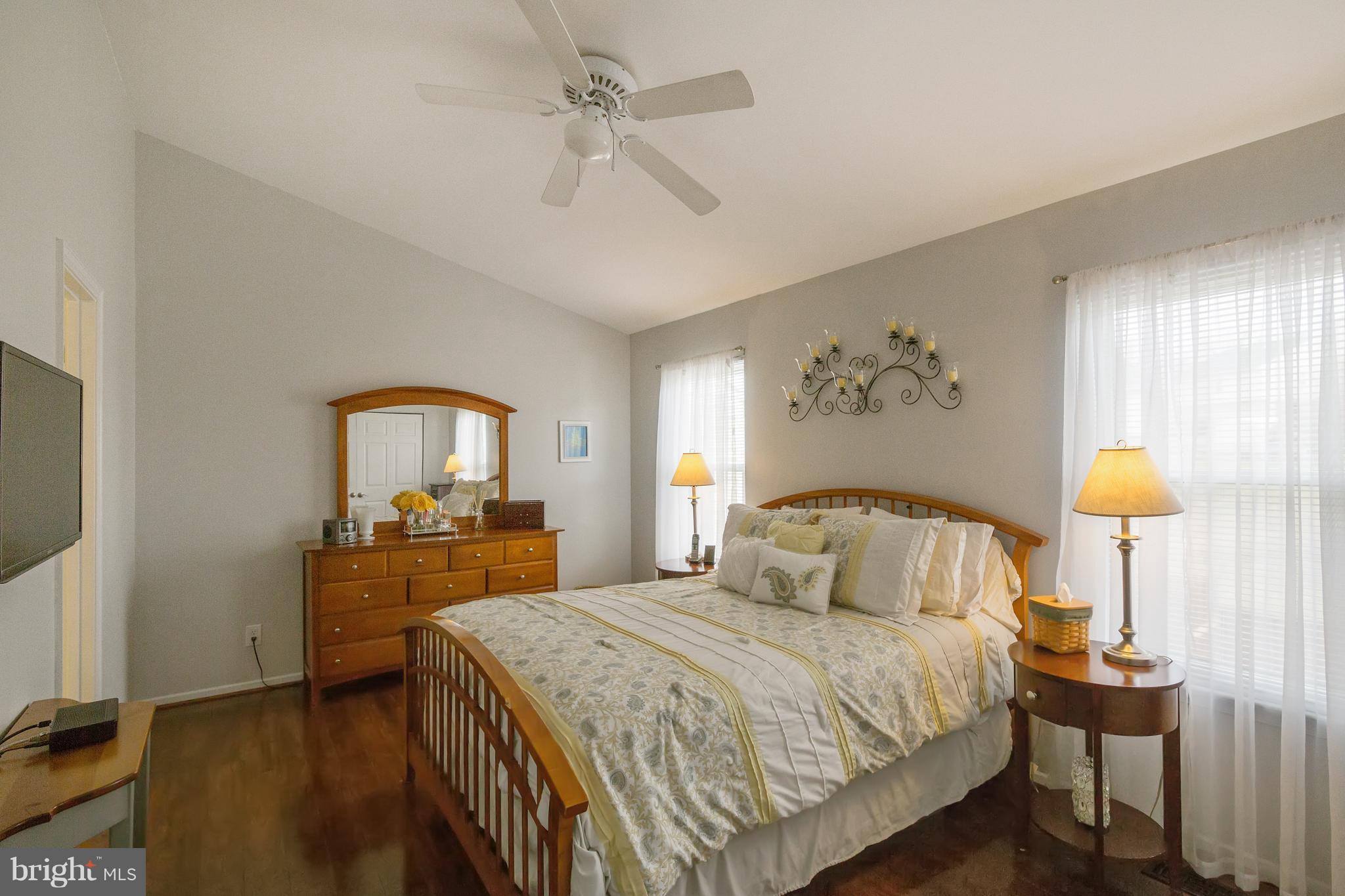 2027 Putnam Road Baltimore, MD 21227 - Photo 22 of 28 Bath (Master)