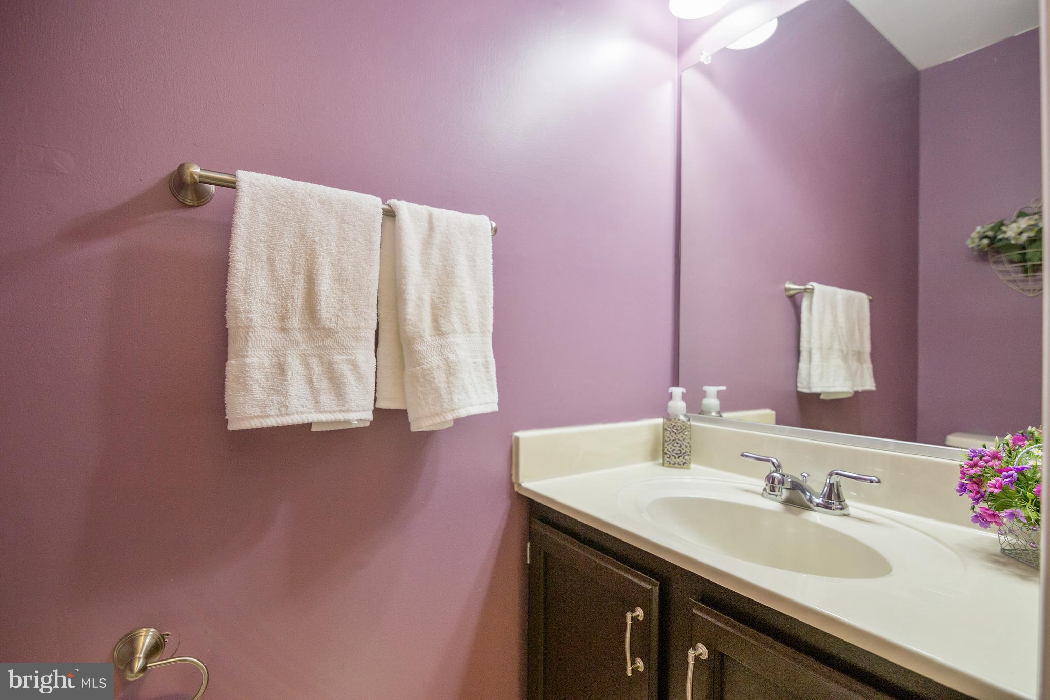 2027 Putnam Road Baltimore, MD 21227 - Photo 6 of 28 Bath
