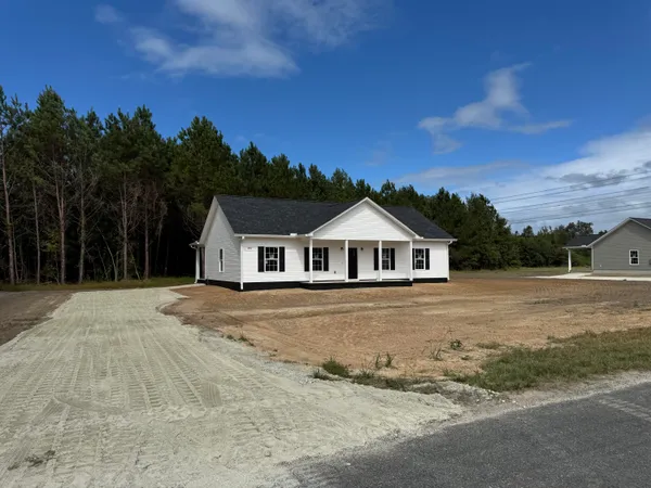 $312,900 | 461 Reeves Farm Road, St. George, SC 29477