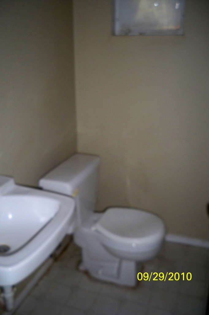 3436 West Rancho Drive Phoenix, AZ 85017 - Photo 6 of 8 Bath
