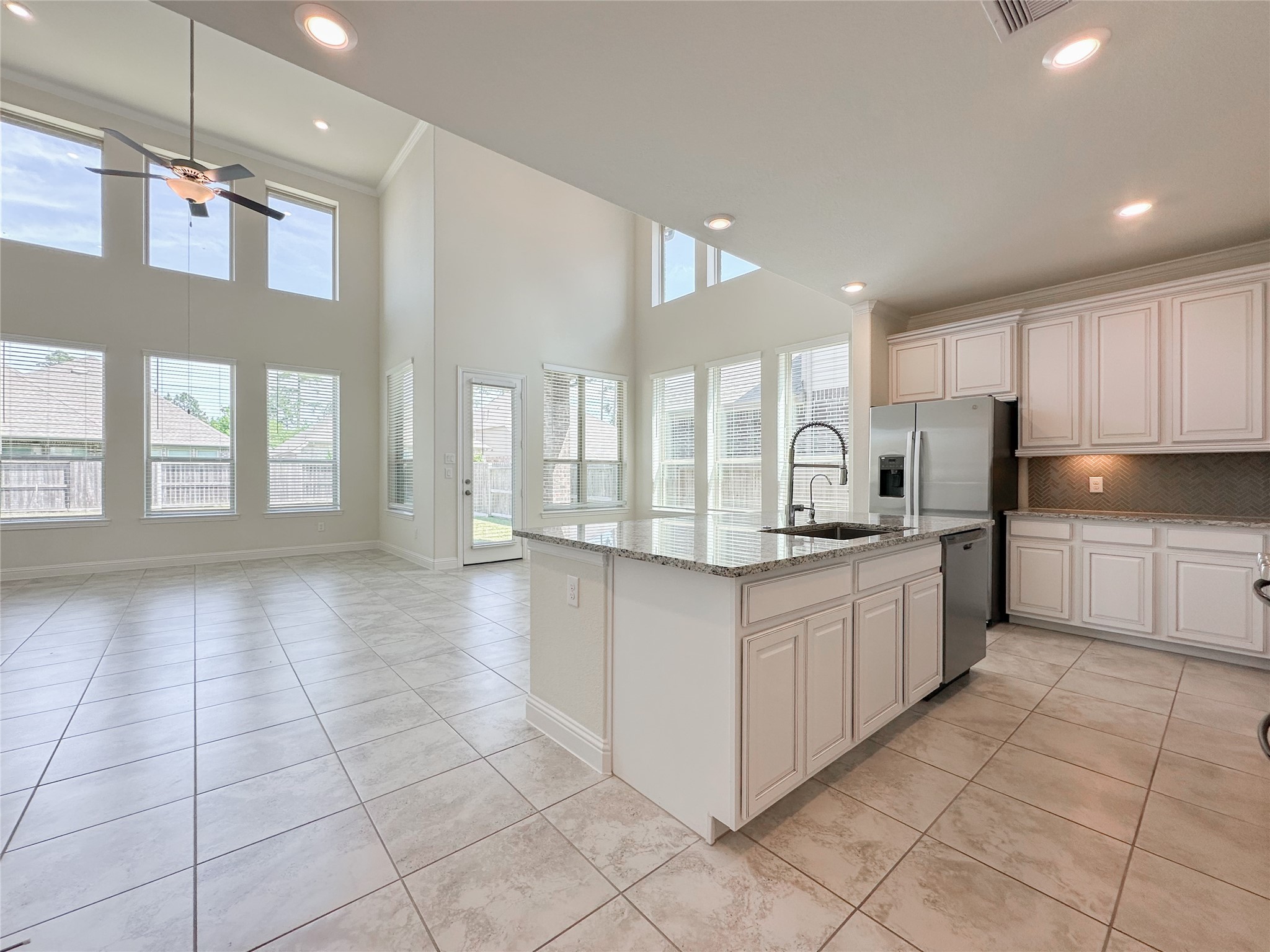 6710 Gallinas Way Spring, TX 77379 - Photo 4 of 31