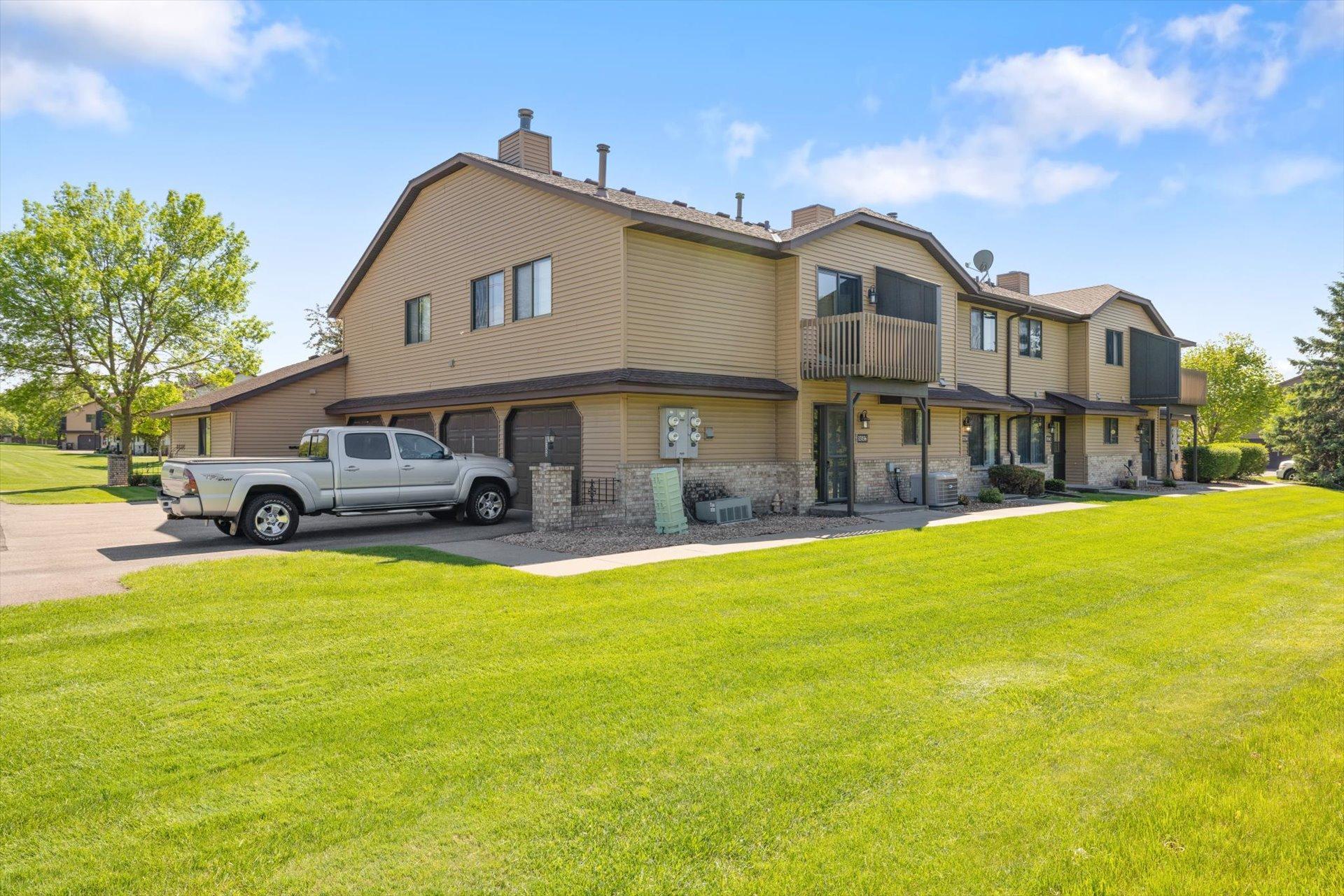 13154 90th Place North Maple Grove, MN 55369 - Photo 2 of 23