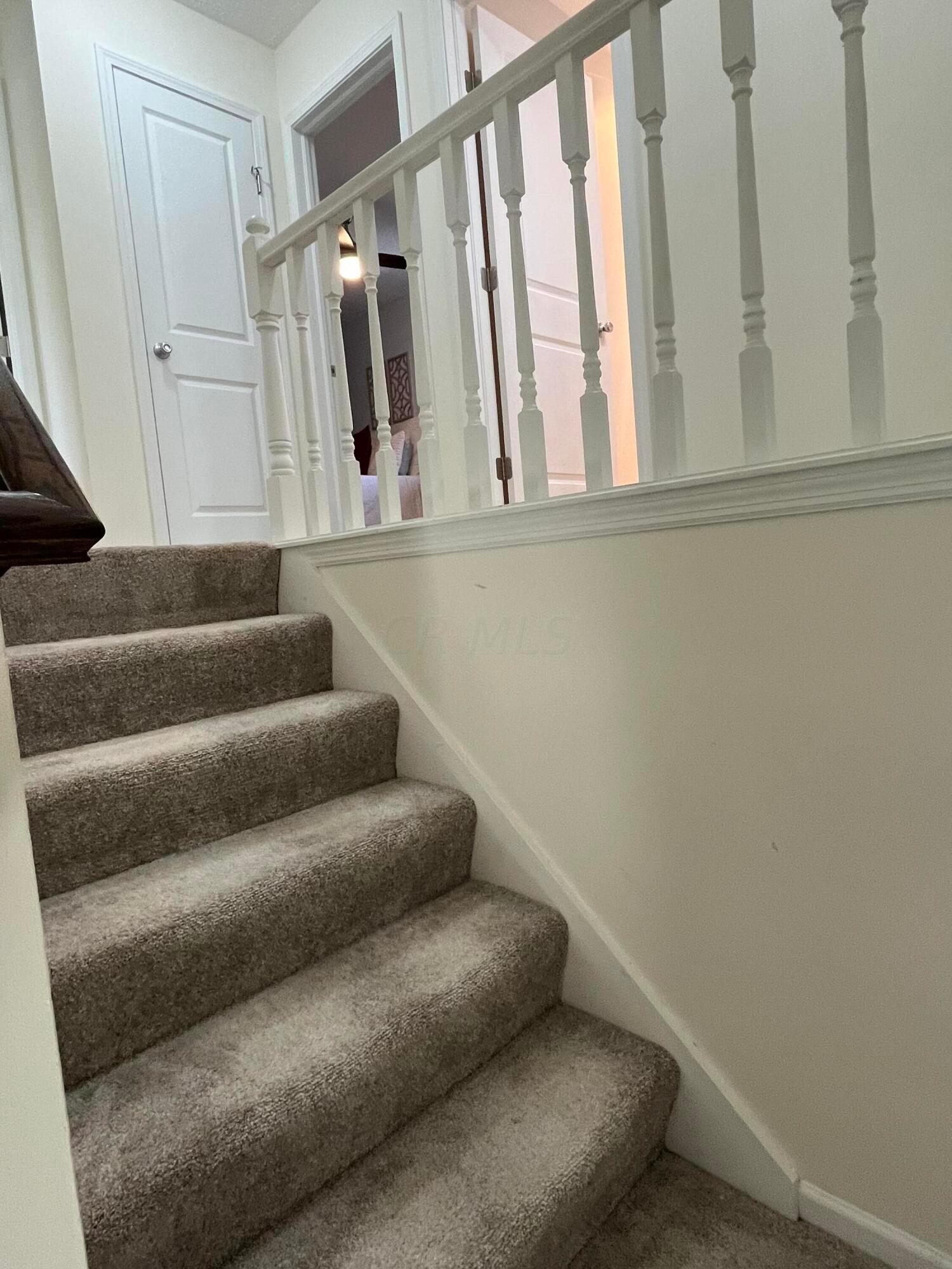 145 Timber Ridge Drive Pickerington, OH 43147 - Photo 22 of 46 Stairway
