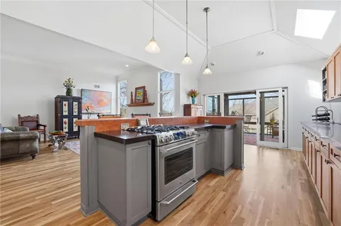 $600,000 | 26112 West 109th Street, Olathe, KS 66061