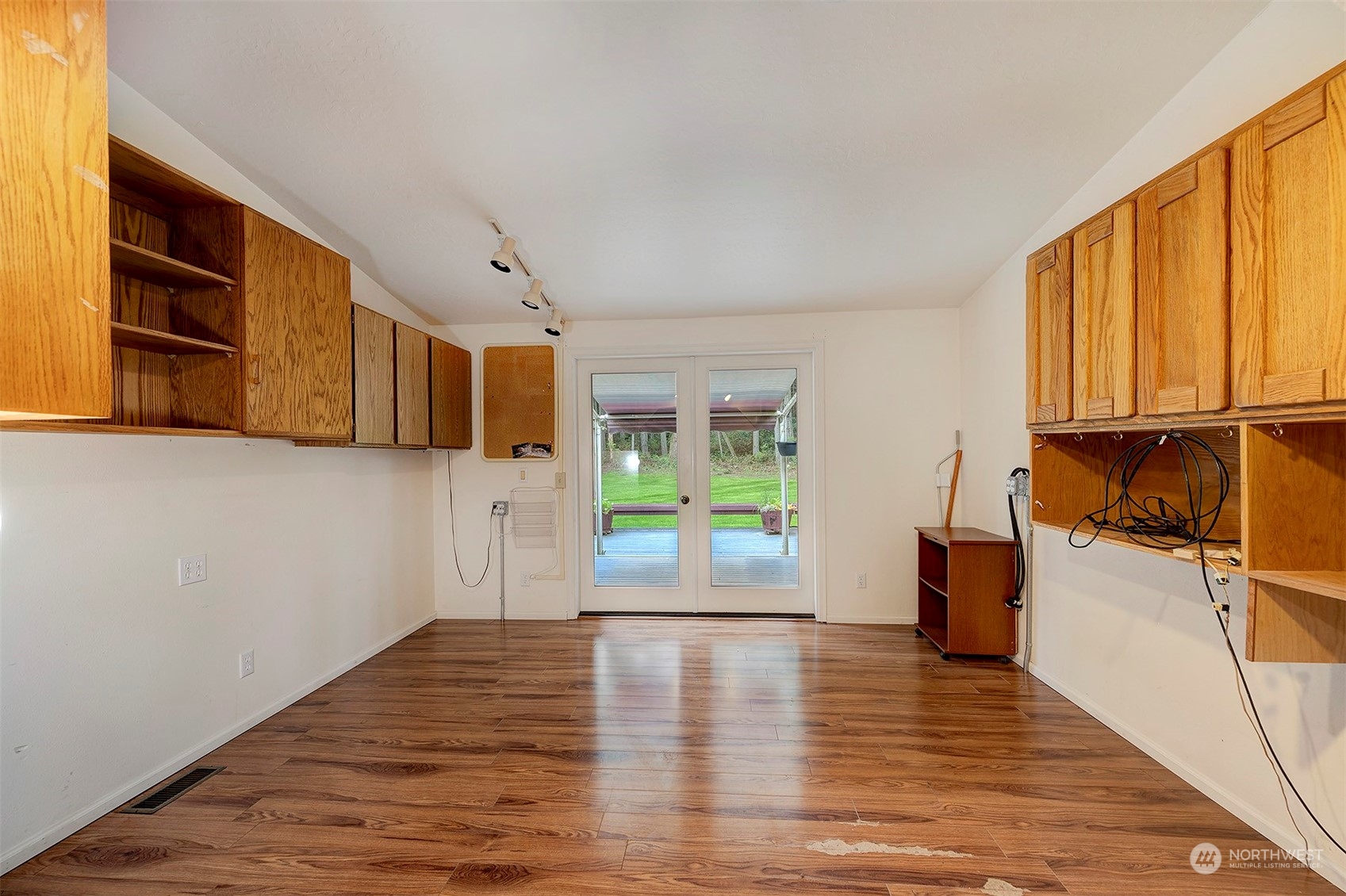 4214 Junco Road Greenbank, WA 98253 - Photo 15 of 29 Gallery Image 15