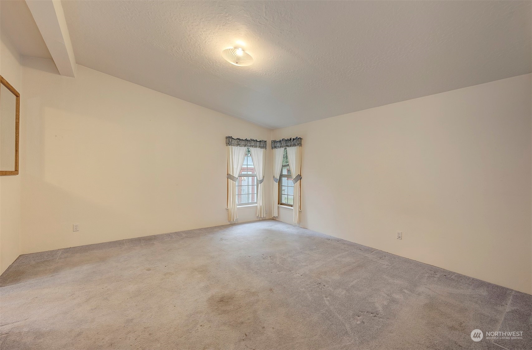 4214 Junco Road Greenbank, WA 98253 - Photo 18 of 29 Gallery Image 18